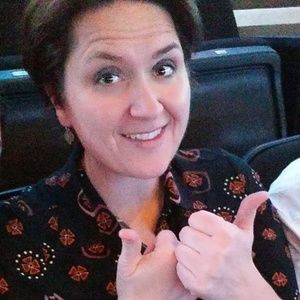 Meet your Posher, Deb